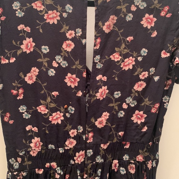 AMERICAN EAGLE | Floral Cut-Out Dress Sz S - Picture 5 of 6